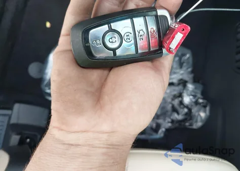 2019 Ford Edge Sel z USA, uszkodzony, nr VIN 2FMPK3J95KBB08022